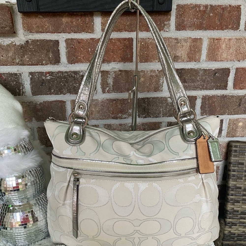 Coach Poppy Metallic Signature Sateen Jacquard Glam Tote EUC